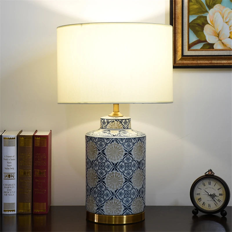 Vintage Chinese Ceramic Table Lamp