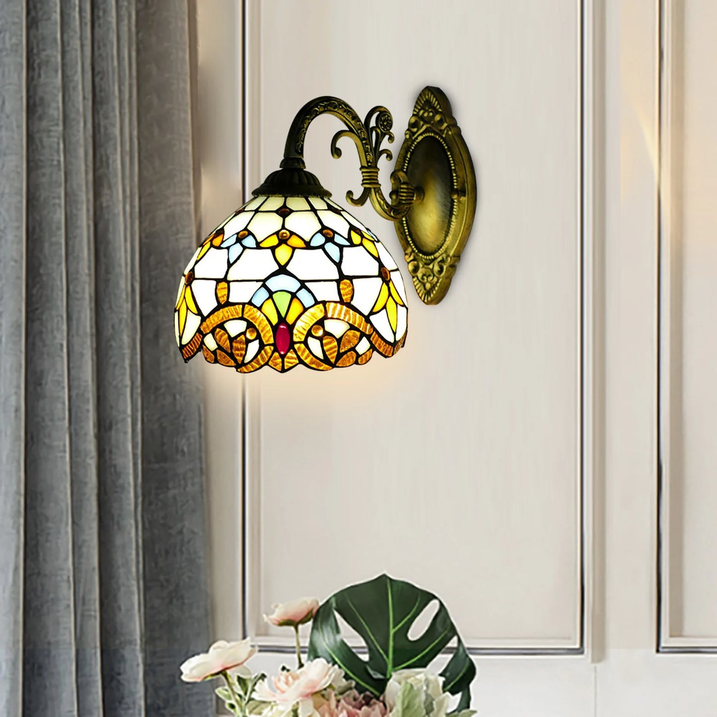 Tiffany Style Beige Dome Glass Wall Lamp, Victorian Style, For Bedroom, Living Room, Dining Room, Balcony, Loft