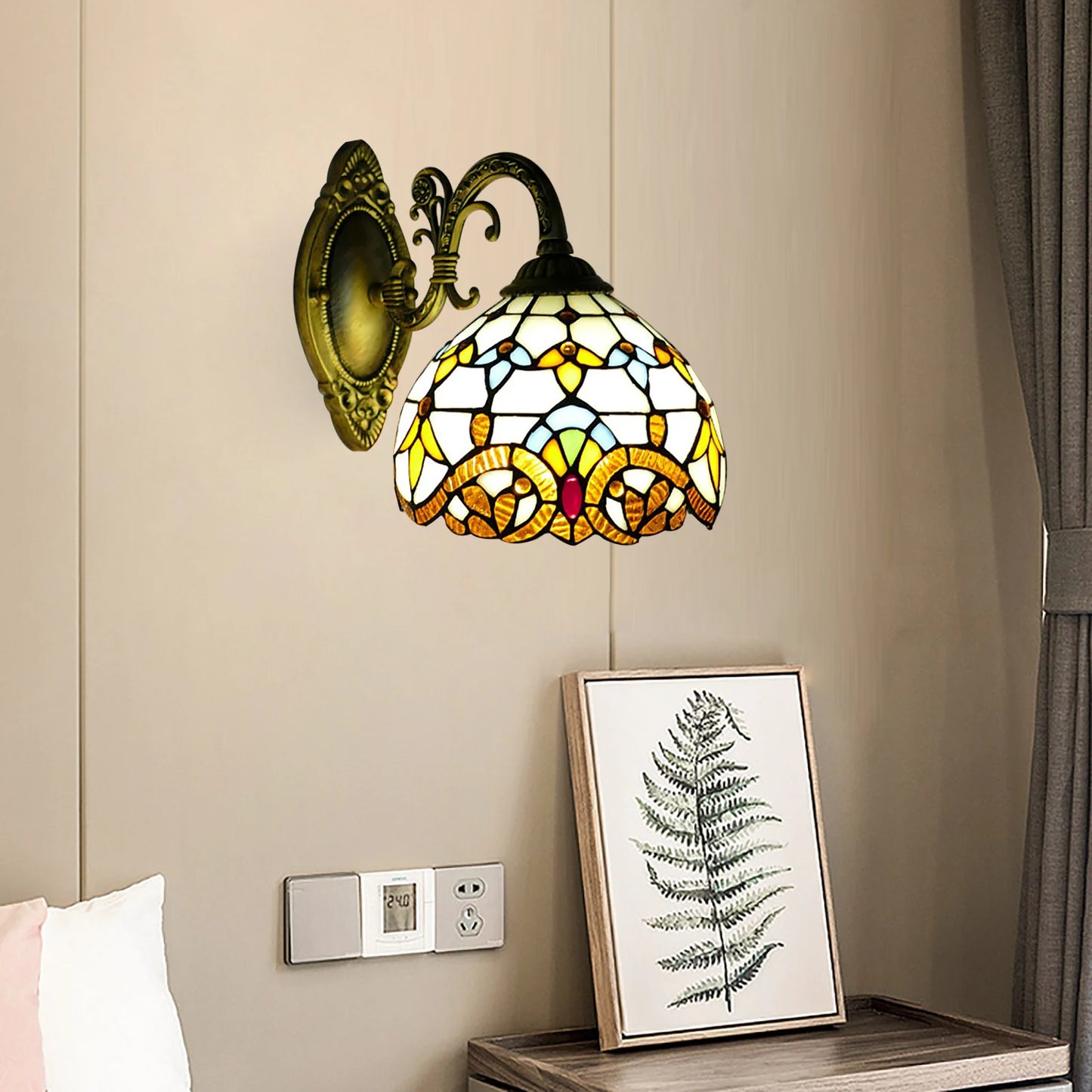 Tiffany Style Beige Dome Glass Wall Lamp, Victorian Style, For Bedroom, Living Room, Dining Room, Balcony, Loft